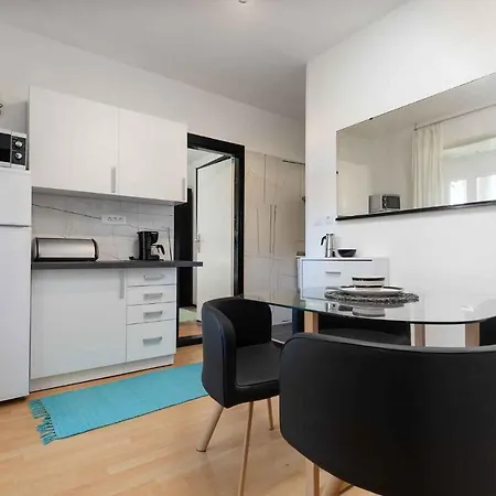 Apartman In 40154